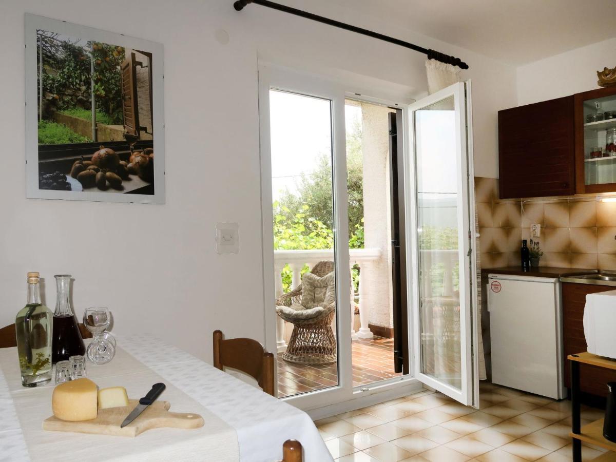 Apartment Meri - Krk211 By Interhome Kornic Exterior photo