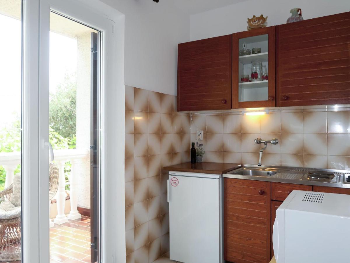 Apartment Meri - Krk211 By Interhome Kornic Exterior photo