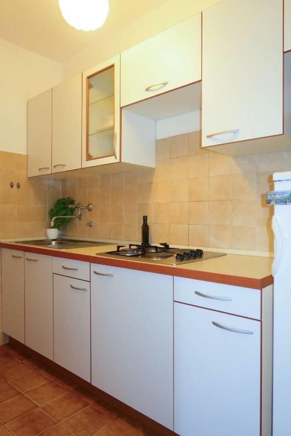 Apartment Meri - Krk211 By Interhome Kornic Exterior photo